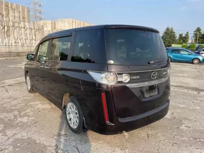 Mazda BIANTE