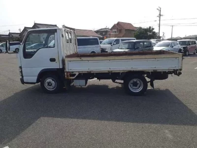 Nissan ATLAS