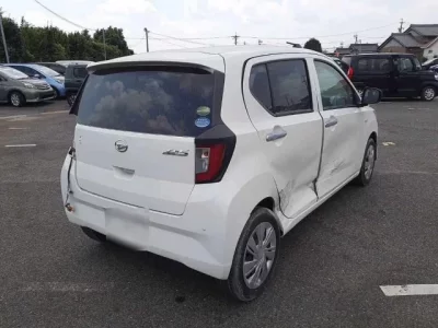 Daihatsu MIRA E S