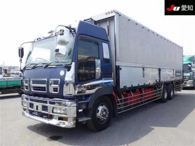 Isuzu GIGA