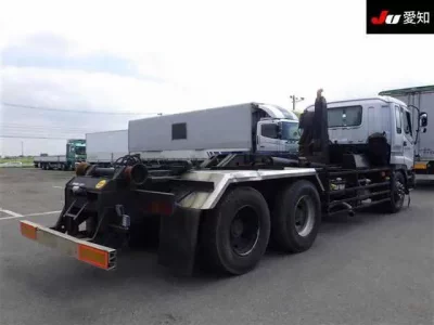 Isuzu GIGA