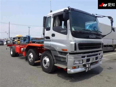 Isuzu GIGA