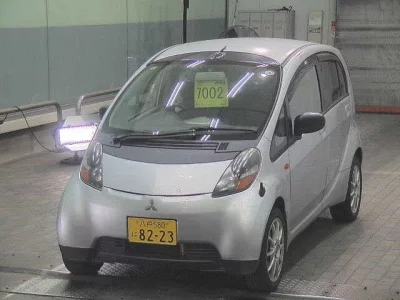 Mitsubishi I