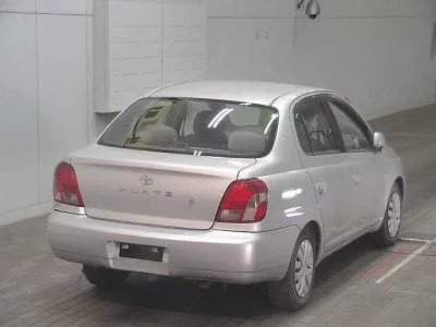 Toyota PLATZ