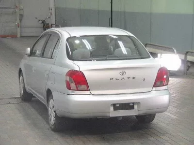 Toyota PLATZ