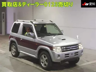 Mitsubishi PAJERO MINI