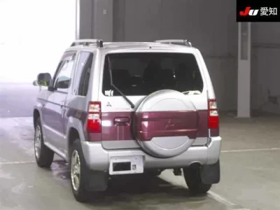Mitsubishi PAJERO MINI