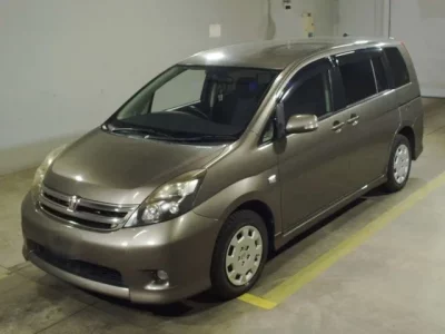 Toyota ISIS