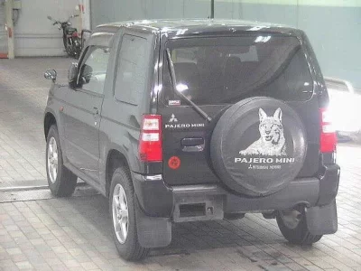 Mitsubishi PAJERO MINI