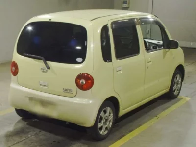 Daihatsu MOVE LATTE