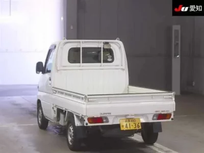 Nissan CLIPPER TRUCK