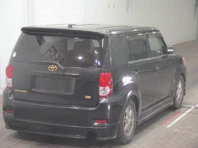 Toyota COROLLA RUMION