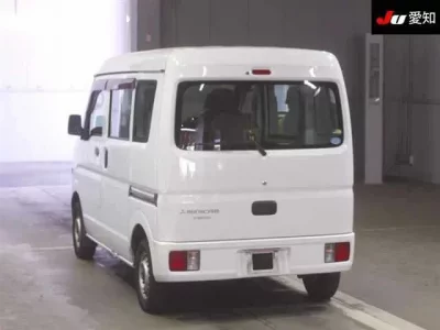 Mitsubishi MINICAB VAN