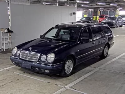 Mercedes-Benz E CLASS WAGON
