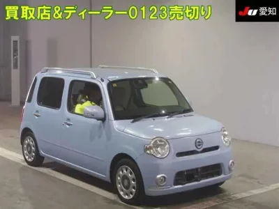 Daihatsu MIRA