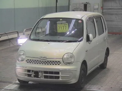 Daihatsu MOVE LATTE