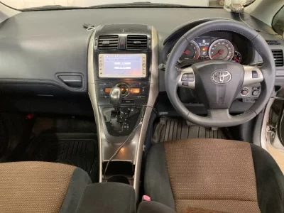 Toyota BLADE