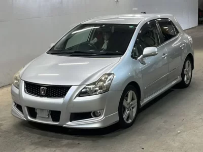 Toyota BLADE
