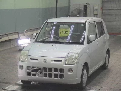 Nissan PINO