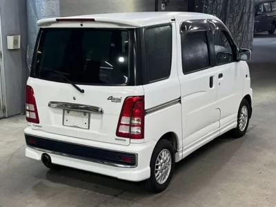 Daihatsu Atrai Wagon