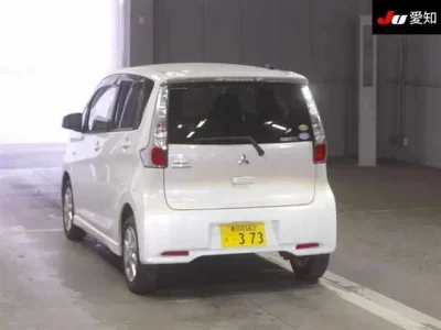 Mitsubishi EK CUSTOM