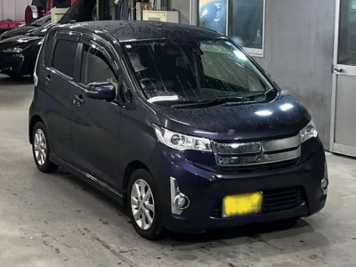 Mitsubishi EK CUSTOM