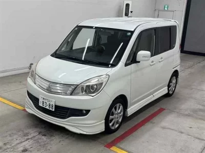 Mitsubishi DELICA D2
