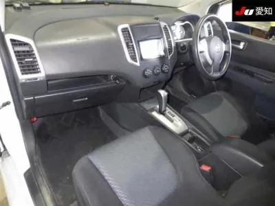Nissan WINGROAD