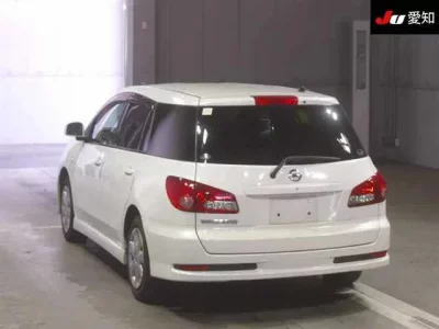 Nissan WINGROAD
