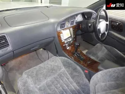 Nissan PRESIDENT