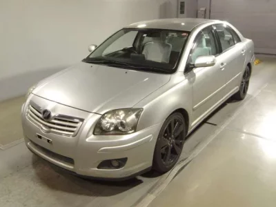 Toyota AVENSIS SEDAN