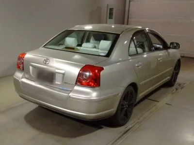 Toyota AVENSIS SEDAN