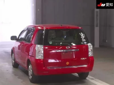 Toyota RAUM