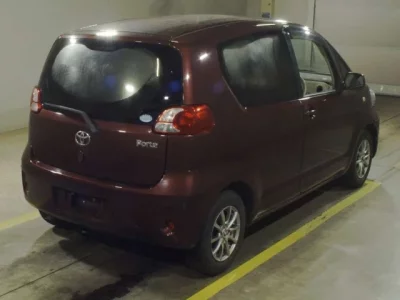 Toyota PORTE