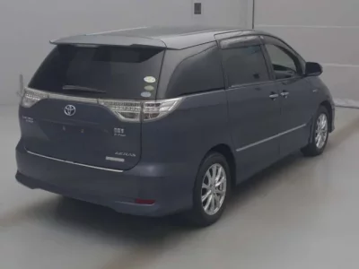 Toyota ESTIMA HYBRID