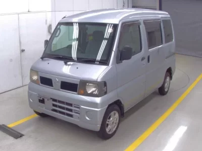 Nissan CLIPPER VAN