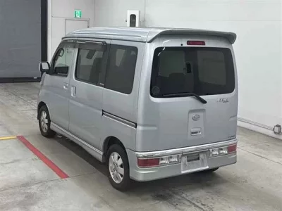 Daihatsu Atrai Wagon