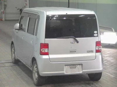 Daihatsu MOVE CONTE