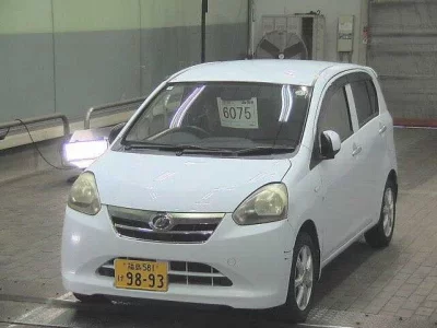 Daihatsu MIRA E S