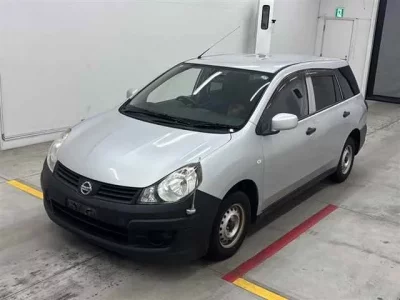 Nissan AD