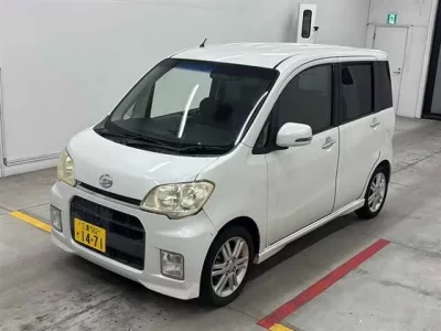 Daihatsu TANTO EXE