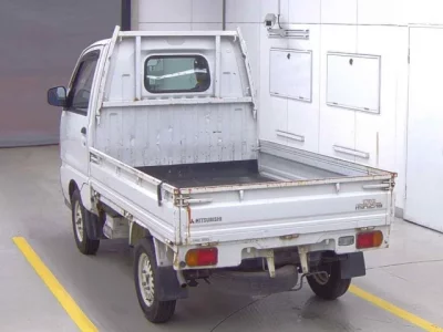 Mitsubishi MINICAB TRUCK