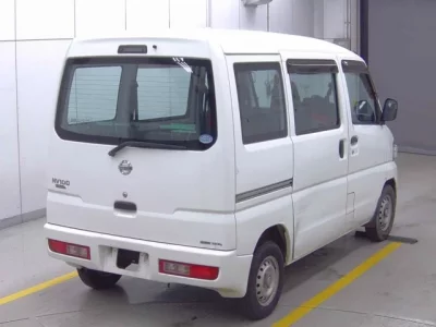Nissan CLIPPER VAN