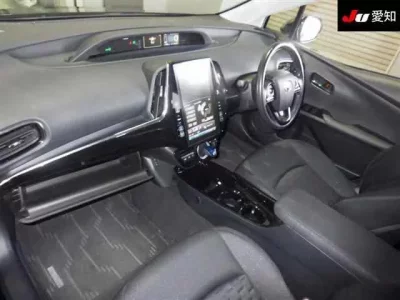 Toyota PRIUS PHV