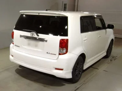 Toyota COROLLA RUMION