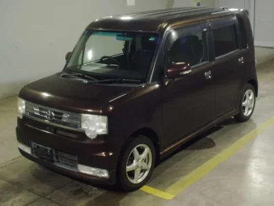Toyota PIXIS SPACE