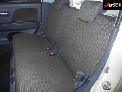 Suzuki MRWAGON