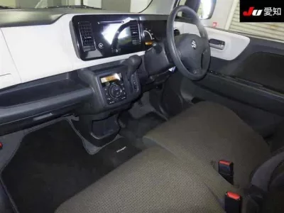 Suzuki MRWAGON