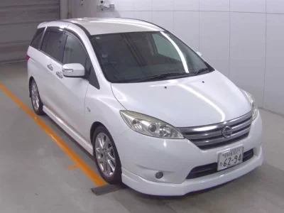 Nissan LAFESTA
