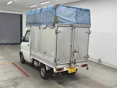 Mitsubishi MINICAB TRUCK